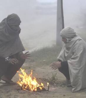 ਹਾਲਾਂਕਿ ਇਹ 5 ਅਤੇ 6 ਨਵੰਬਰ ਨੂੰ ਪੰਜਾਬ ਨੂੰ ਵੀ ਪ੍ਰਭਾਵਿਤ ਕਰੇਗੀ। ਪੰਜਾਬ ਦੇ ਜ਼ਿਆਦਾਤਰ ਸ਼ਹਿਰਾਂ ਵਿਚ ਇਨ੍ਹਾਂ ਦਿਨਾਂ ਵਿਚ ਬੱਦਲਵਾਈ ਰਹੇਗੀ ਅਤੇ ਕਈ ਥਾਈਂ ਦਰਮਿਆਨੀ ਤੋਂ ਭਾਰੀ ਬਾਰਿਸ਼ ਪੈ ਸਕਦੀ ਹੈ। ਇਸ ਦੇ ਨਾਲ ਹੀ ਠੰਡ ਵਿਚ ਵੀ ਵਾਧਾ ਹੋਵੇਗਾ।