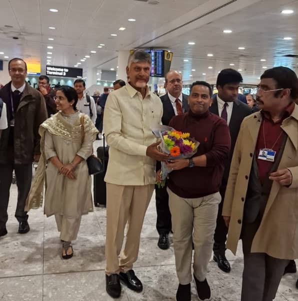 Chandrababu In London: సతీమణి భువనేశ్వరి కోసం లండన్ వెళ్లిన ఏపీ సీఎం చంద్రబాబు