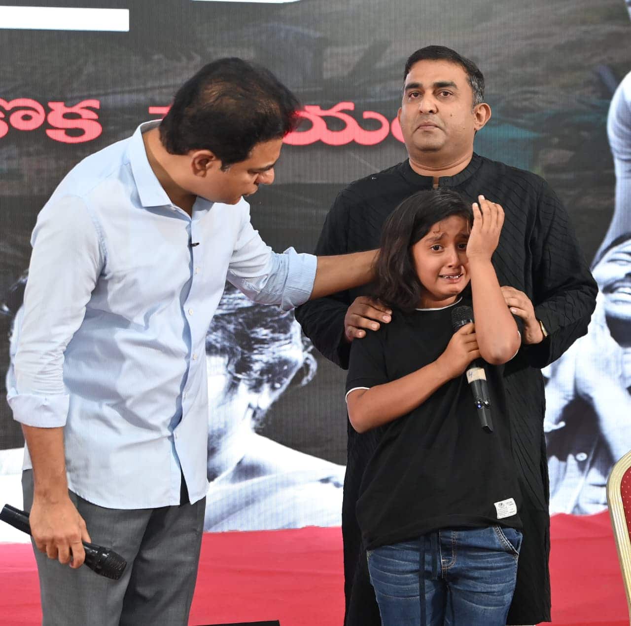 KTR on Hydra Demolitions: ఇందిరమ్మ ఇచ్చిన ఇండ్లను కూడా రేవంత్ రెడ్డి కూల్చేశాడు - హైడ్రా కూల్చివేతలపై కేటీఆర్