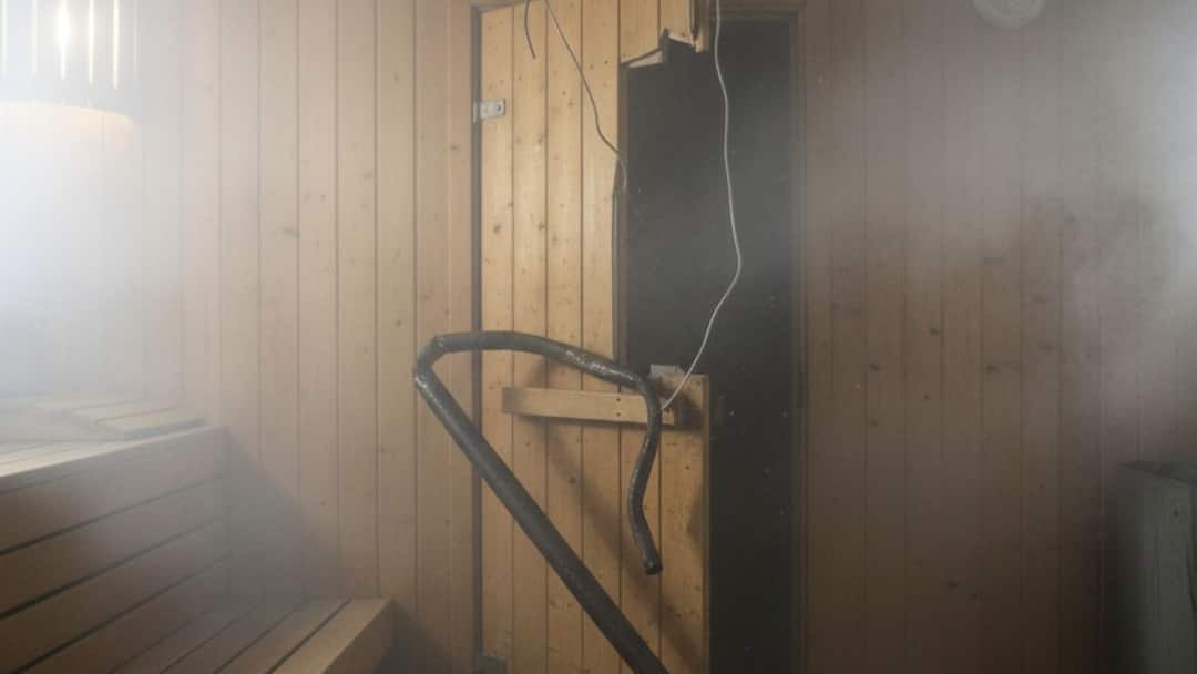 Two Women Trapped Inside Sauna For Over 30 Minutes At Noida Housing Society, Break Lock To Esca