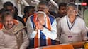 बिहार चुनावः पटना में पीएम मोदी का मेगा रोड शो, हजारों की संख्या में उमड़ी भीड़, महिलाओं ने उतारी आरती