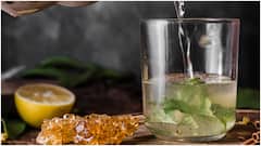 Herbal Teas : బలాన్ని పెంచి.. కొలెస్ట్రాల్​ను తగ్గించే హెర్బల్ డ్రింక్స్ ఇవే.. ఈ 5 డ్రింక్స్ ట్రై చేయండి