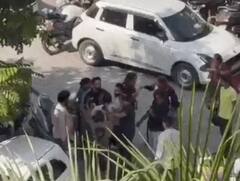 ਚੰਡੀਗੜ੍ਹ ਅਦਾਲਤ 'ਚ ਭਿੜੀਆਂ ਦੋ ਧਿਰਾਂ,ਪਾਰਕਿੰਗ 'ਚ ਹੱਥੋਪਾਈ; ਜਾਣੋ ਪੂਰਾ ਮਾਮਲਾ