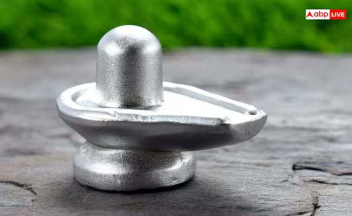 ਇਸ ਤੋਂ ਇਲਾਵਾ ਰਵੀ ਯੋਗ 3 ਨਵੰਬਰ ਨੂੰ ਦੁਪਹਿਰ 3:05 ਵਜੇ ਤੋਂ ਅਗਲੀ ਸਵੇਰ ਤੱਕ ਮਨਾਇਆ ਜਾਵੇਗਾ। ਰਵੀ ਯੋਗ ਦੌਰਾਨ ਕੀਤੀ ਗਈ ਪੂਜਾ ਅਤੇ ਪ੍ਰਾਰਥਨਾਵਾਂ ਸ਼ਰਧਾਲੂਆਂ ਨੂੰ ਸਿਹਤ ਪ੍ਰਦਾਨ ਕਰਦੀਆਂ ਹਨ ਅਤੇ ਮਾਨਸਿਕ ਅਤੇ ਸਰੀਰਕ ਦੁੱਖਾਂ ਨੂੰ ਦੂਰ ਕਰਦੀਆਂ ਹਨ।