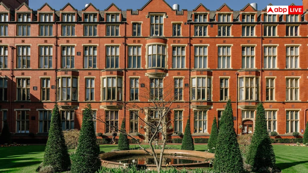 ब्रिटेन की इस यूनिवर्सिटी से करना चाहते हैं पढ़ाई तो मिल जाएगी स्कॉलरशिप, जानें नियम व शर्तें