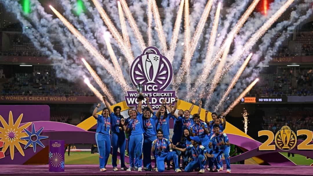 <div>'Inspired Girls To Dream Fearlessly': Rahul Gandhi, Kharge Hail India's Maiden Women's World Cup Triumph</div>