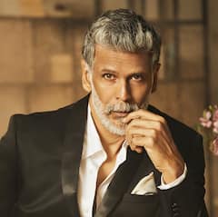 मिलिंद सोमन के फिटनेस सीक्रेट्स, 59 की उम्र में 29 के कैसे दिखते हैं एक्टर