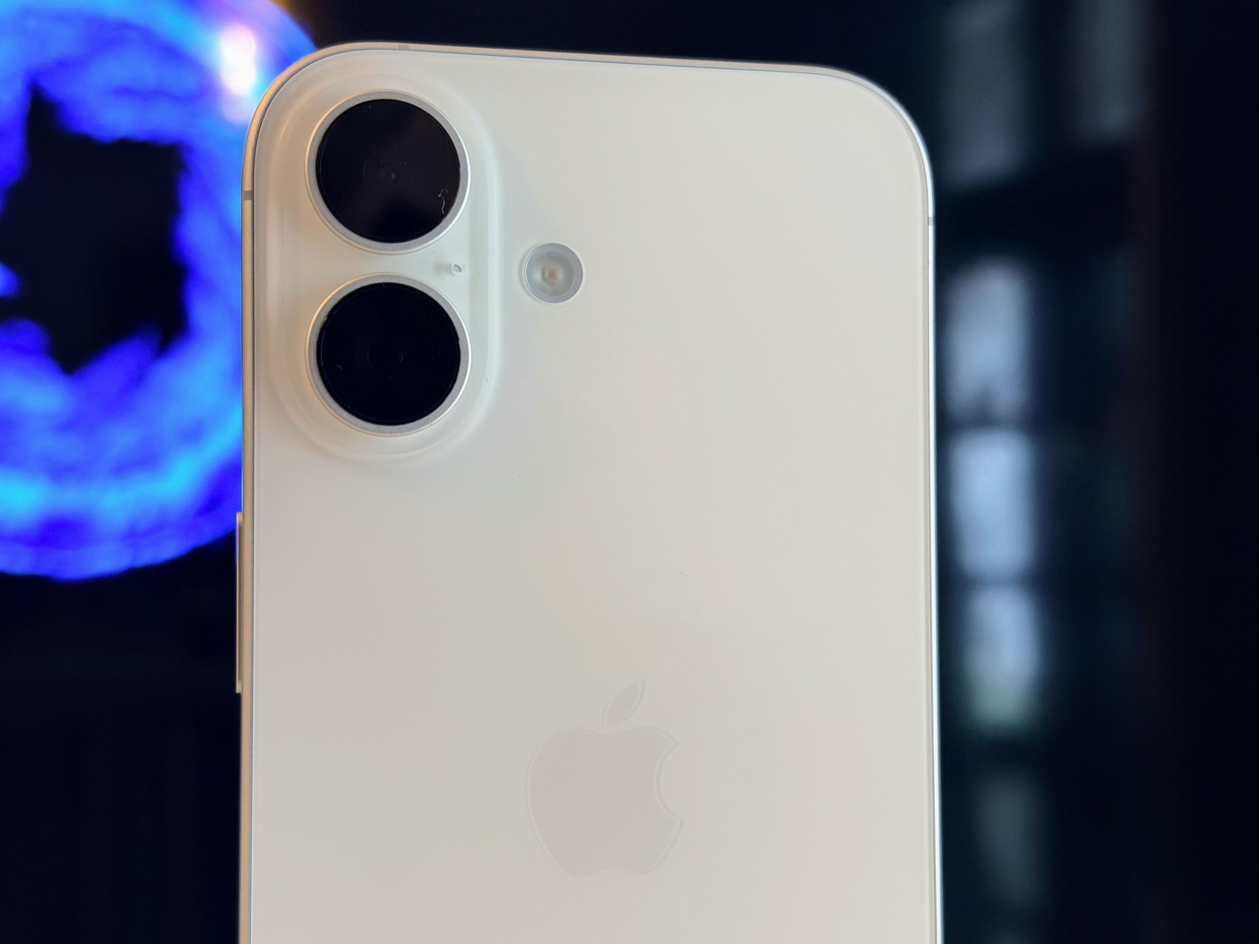 Gadgets Review | Apple iPhone 17: Easily The Best Mid-Segment Phone To Recommend This Year