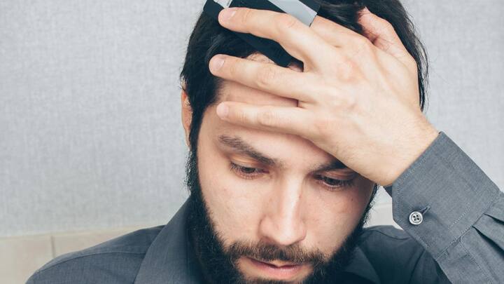 ‘प्रेग्नेंसी स्कैम’ असल में साइबर ठगी का नया ट्रेंड बन चुका है. ठग फेसबुक, टेलीग्राम और व्हाट्सएप जैसे प्लेटफॉर्म्स पर फर्जी प्रोफाइल बनाते हैं. वहां से “प्रेग्नेंट जॉब सर्विस”, “हेल्पिंग इनफर्टाइल वूमन” या “डोनेशन प्रोग्राम” जैसे नामों से आकर्षक विज्ञापन डालते हैं.