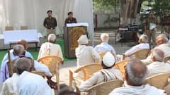 70 वर्ष से अधिक आयु के 158 बुजुर्ग अपराधियों को मिली राहत, अलीगढ़ पुलिस ने बंद की हिस्ट्रीशीटें