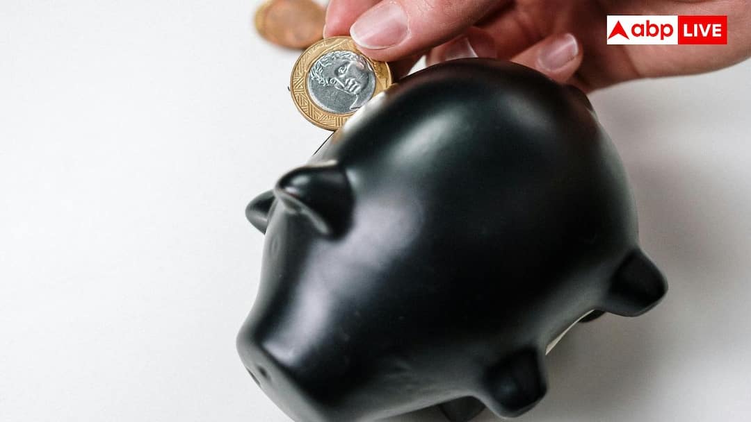 8th Pay Commission: 8वें के बाद 9वें-10वें वेतन आयोग में कैसे बढ़ेगी आपकी सैलरी, रिटायरमेंट पर कितना होगा वेतन; सबुकछ ऐसे होता है तय 8th pay commission how salary and pension will rise in 9th and 10th pay commission 8th Pay Commission: 8वें के बाद 9वें-10वें वेतन आयोग में कैसे बढ़ेगी आपकी सैलरी, रिटायरमेंट पर कितना होगा वेतन; सबुकछ ऐसे होता है तय