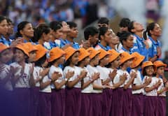 Womens World Cup 2025: বিশ্বজয় করেছে দেশের মেয়েরা, টুর্নামেন্ট শেষে জেনে নিন কে কোন পুরস্কার পেলেন