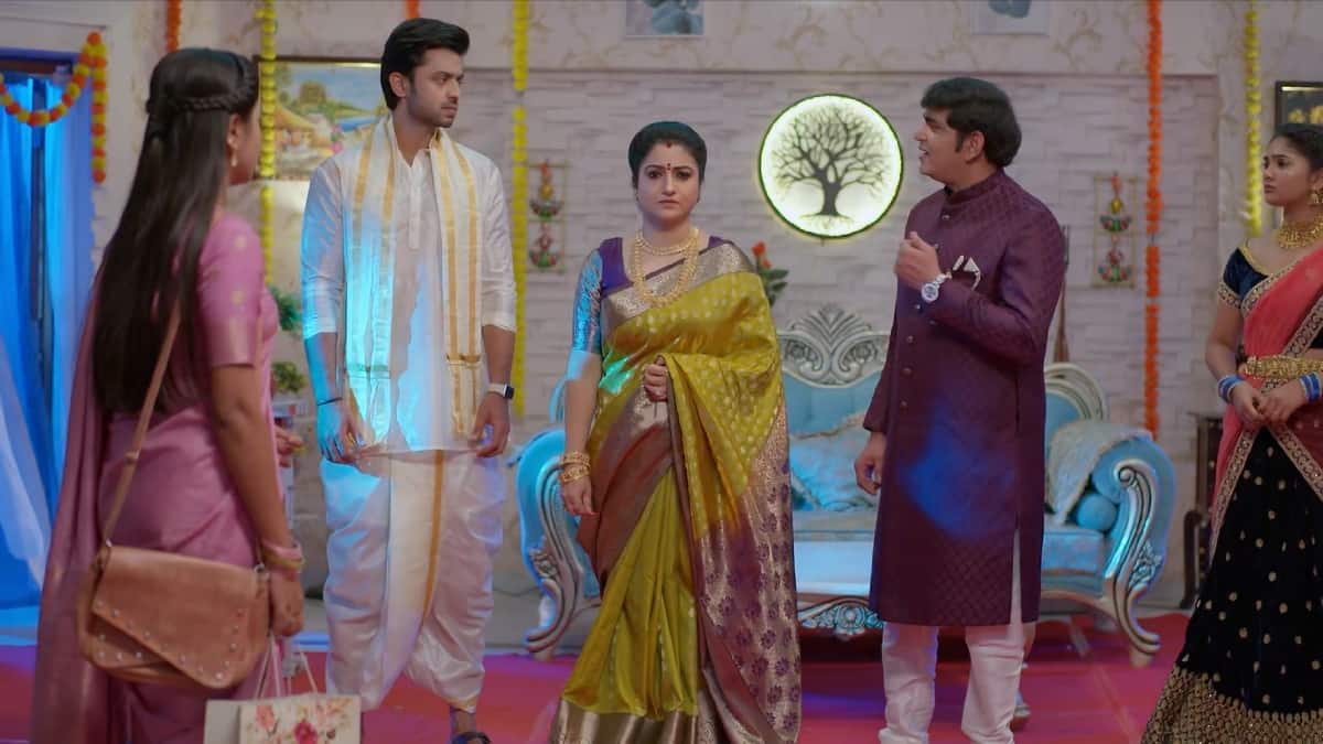 Nindu Manasulu Serial Today November 4th: నిండు మనసులు: ప్రేరణ-సిద్ధూ బంధంపై మంజు, విజయానంద్‌ల డౌట్! అసలు రహస్యం ఏమిటి?