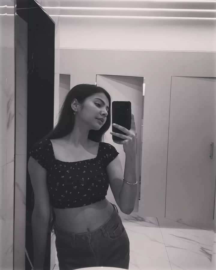 पढ़ाई के साथ-साथ प्राची ने अपने हुनर को निखारा और एंटरटेनमेंट की दुनिया में करियर बनाने के बारे में सोचा.लॉकडाउन के दौरान उन्होंने रील्स बनाना शुरू किया था.