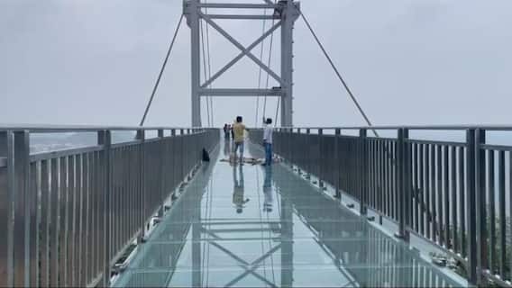 Vizag Glass Bridge: వైజాగ్ గ్లాస్ బ్రిడ్జ్ ఓపెనింగ్ ఇంకెప్పుడు ? నిర్మాణం పూర్తయినా ఎదురుచూపులు ఎందుకు?