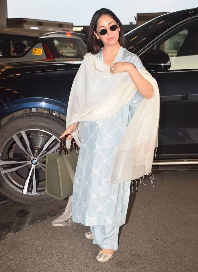 Yami Gautam Photos: બોલિવૂડ એક્ટ્રેસ યામી ગૌતમ હાલમાં તેની આગામી ફિલ્મ ‘હક’ને લઈને ચર્ચામાં છે. યામી ફિલ્મના પ્રમોશનમાં વ્યસ્ત છે. ફિલ્મ 7 નવેમ્બરના રોજ થિયેટર્સમાં રિલીઝ થઈ રહી છે. તે ફિલ્મનું જોરશોરથી પ્રમોશન કરી રહી છે.