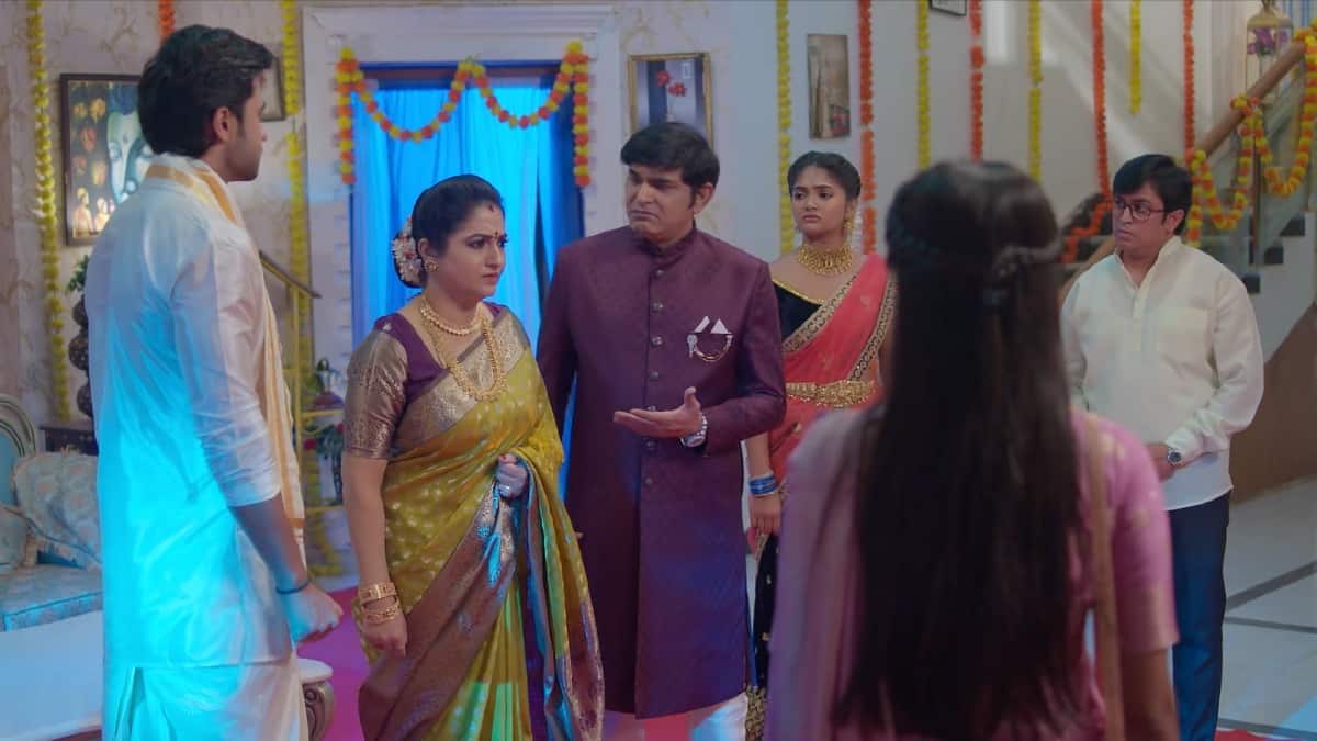 Nindu Manasulu Serial Today November 4th: నిండు మనసులు: ప్రేరణ-సిద్ధూ బంధంపై మంజు, విజయానంద్‌ల డౌట్! అసలు రహస్యం ఏమిటి?