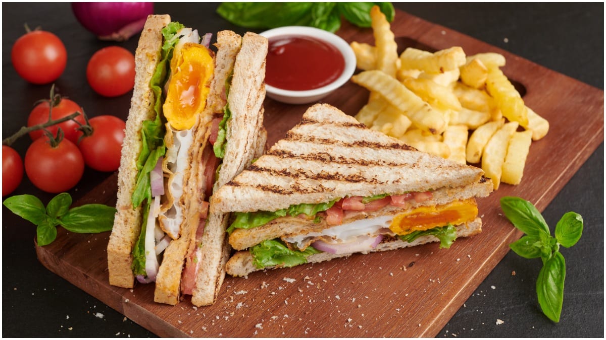 Sandwich Recipes : కార్తీకమాసం స్పెషల్ వెజ్ శాండ్‌విచ్ రెసిపీలు.. బ్రెడ్ లేకుండా ఇలా హెల్తీగా చేసేసుకోండి