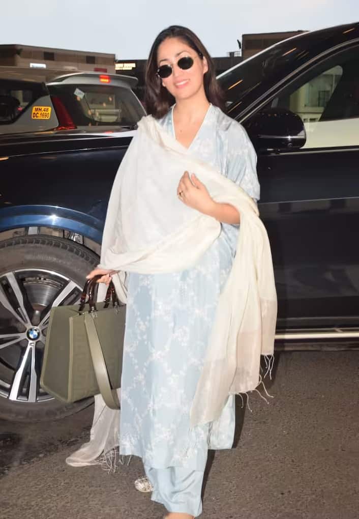 यामी की फिल्म 'हक' की बात करें तो इसका ट्रेलर लोगों को काफी पसंद आ रहा है और फैन्स इसके रिलीज होने का इंतजार कर रहे हैं।