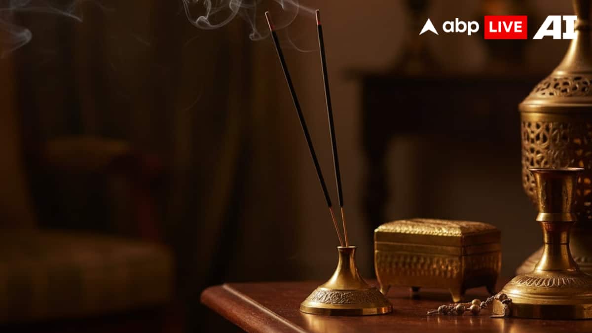 8 Soothing Incense Scents To Deepen Focus, Calm The Mind, And Awaken Inner Peace