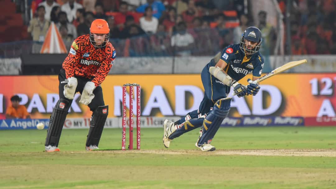 <div>Washington Sundar's CSK Trade Blocked By GT Coach: Report</div>