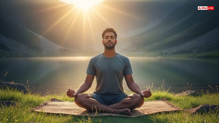 स्वास्थ्य राशिफल(Health): स्वास्थ्य को लेकर थोड़ी सतर्कता जरूरी है. पुराने रोग दोबारा परेशान कर सकते हैं, इसलिए खान-पान और दिनचर्या में संतुलन रखें. मानसिक शांति के लिए मेडिटेशन या योग का सहारा लें. खुद को अधिक थकान से बचाएं.