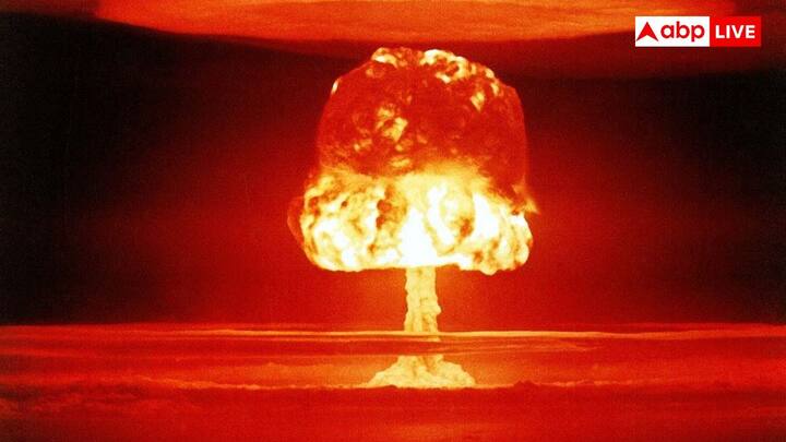 విజయవంతమైన పరీక్ష తర్వాత ప్రాజెక్ట్ డైరెక్టర్ డాక్టర్ రాజా రమణ ప్రధానమంత్రి ఇందిరా గాంధీకి ఒక సాధారణ కోడ్ సందేశం పంపారు. అందులో బుద్ధుడు నవ్వాడు అని రాసి ఉంది.