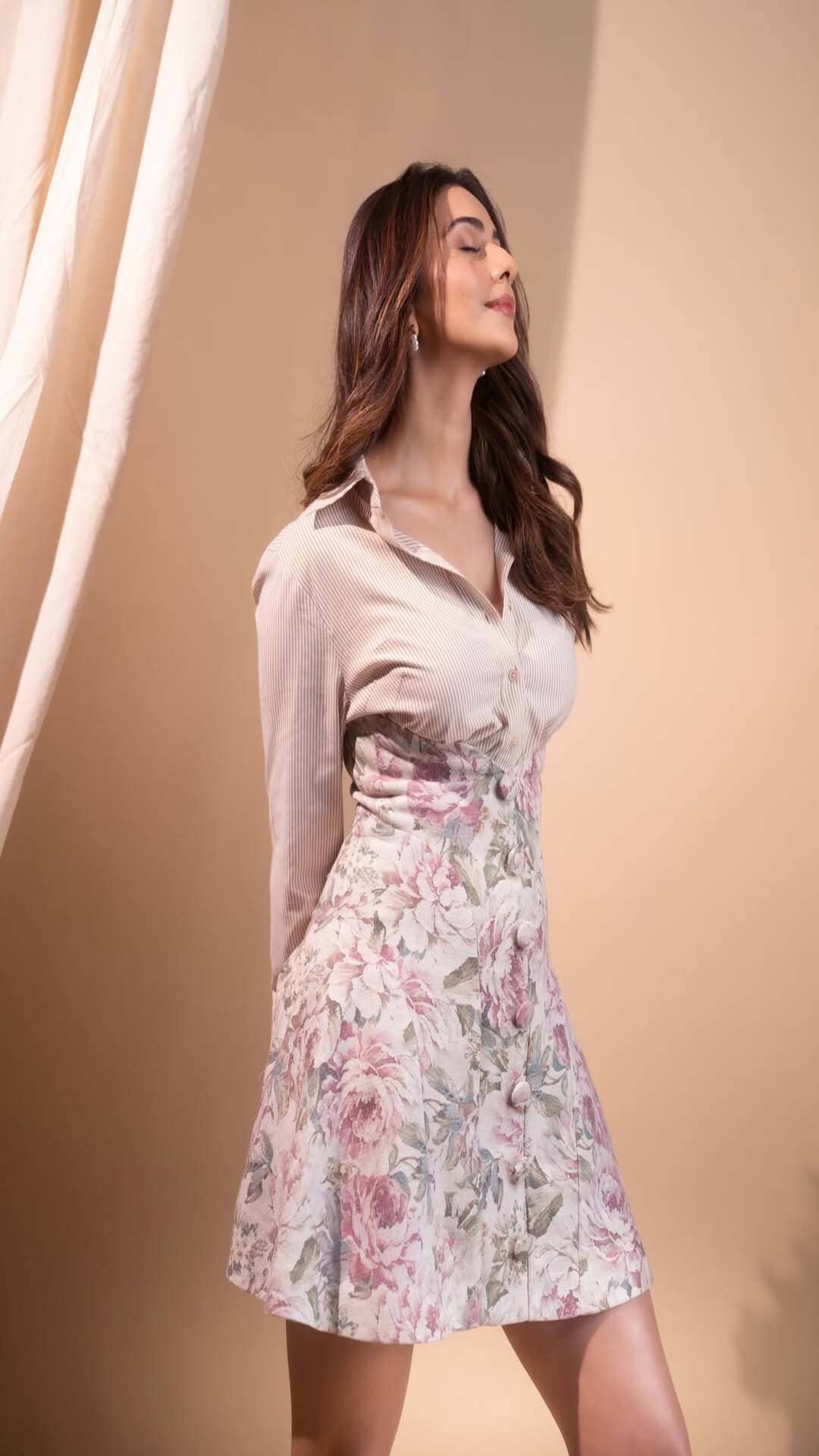 Rakul Preet Singh Stuns In Floral Mini Dress & Striped Shirt Combo Rakul Preet Singh Stuns In Floral Mini Dress & Striped Shirt Combo