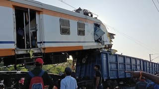 Chhattisgarh Train Accident : छत्तीसगडमध्ये पॅसेंजर- मालगाडीची समोरासमोर धडक, सहा प्रवाशी ठार, रेल्वेचे अनेक डबे रुळावरून खाली