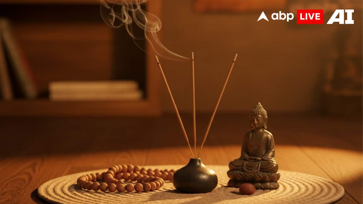8 Soothing Incense Scents To Deepen Focus, Calm The Mind, And Awaken Inner Peace