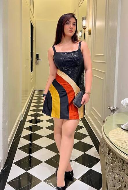 आपको जानकर हैरानी होगी कि एक्ट्रेस ने 10वीं और 12वीं में उन्होंने 90 परसेंट से अधिक मार्क्स हासिल किए हैं.