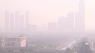 Delhi Schools Halt Outdoor Activities, Mandate Masks As Air Quality Dips To 'Poor' Category