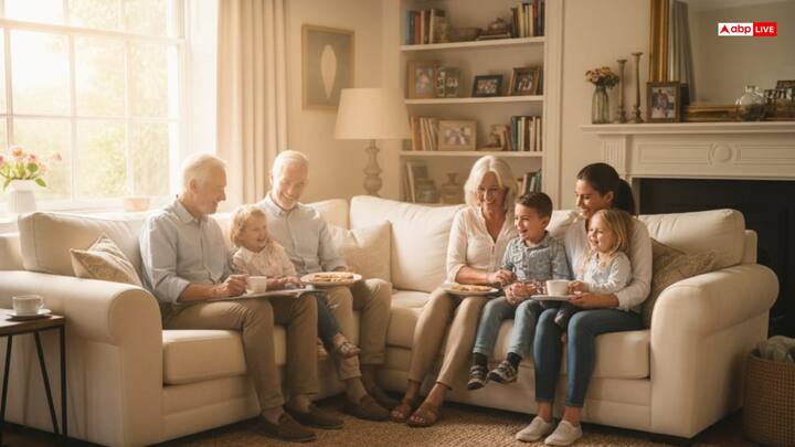 पारिवारिक जीवन: मिथुन राशि वाले को नवम्बर का महिना उत्तम रहेगा पारिवारिक जीवन में अचानक से बदलाव दिखाई देगा परिवार के सदस्यों का सहयोग मिलेगा पुरानी बात को लेकर थोड़ी विवाद बन सकती है लेकिन कोई ज्यादा परेशानी नहीं होगी ,परिवार में आय का स्त्रोत ठीक रहेगा खर्च कोई ज्यादा नहीं रहेगा पैसा का बचत होगा भाई बहन का सहयोग मिलेगा आपको उन्हें भी आप मदद करे.