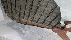 நில அடங்கல் வாங்க வந்தது தப்பா? மேற்கூரை இடிந்து விழுந்து 2 பேர் காயம்: தஞ்சை அருகே பரபரப்பு