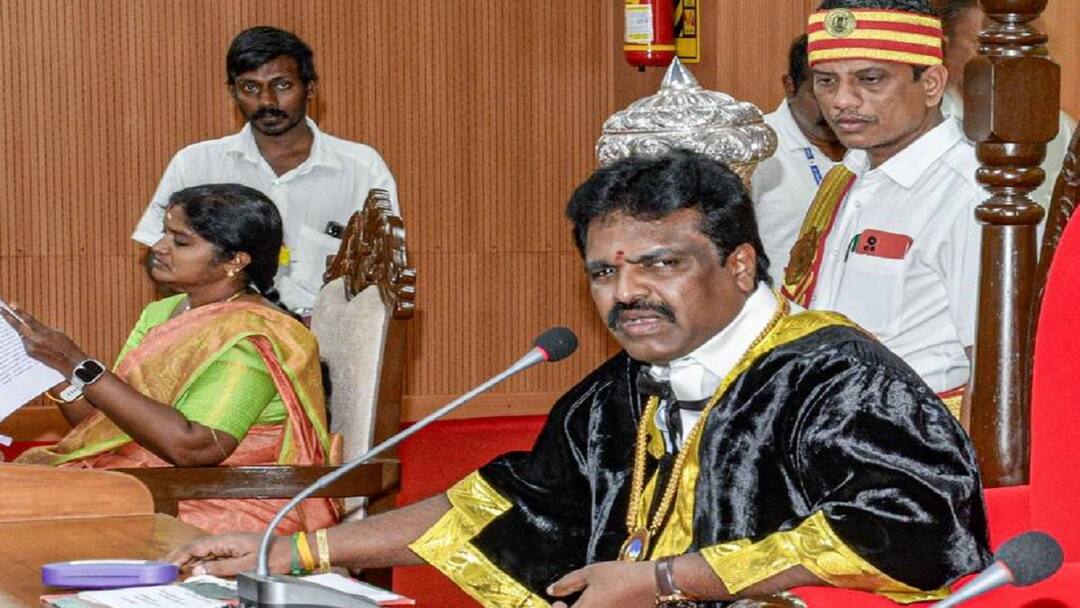 கலாச்சார தலைநகர் தஞ்சாவூரை மேலும் அழகாக்கும் பணிகள்: மேயர் சண்.ராமநாதன் மற்றும் நிர்வாகத்திற்கு குவியும் பாராட்டுக்கள் People praise and congratulate the Thanjavur Corporation Mayor and administration tnn கலாச்சார தலைநகர் தஞ்சாவூரை மேலும் அழகாக்கும் பணிகள்: மேயர் சண்.ராமநாதன் மற்றும் நிர்வாகத்திற்கு குவியும் பாராட்டுக்கள்