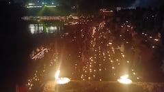 Tripurari Purnima 2025: देव दिवाळीचा तेजोमय सोहळा! 51 हजार दीपांनी कोल्हापुरातील पंचगंगा घाट उजळला! सुंदर क्षणाचे PHOTOS पाहाच..