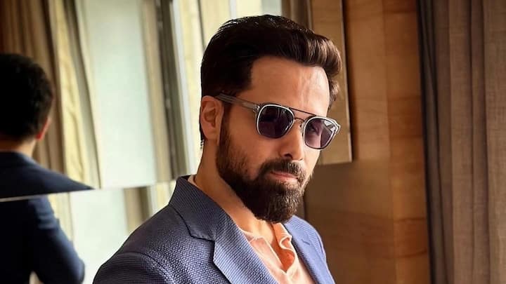 एक्टर ने जमनाबाई नरसी स्कूल में पढ़ाई की है. यहां से पढ़ने के बाद उन्होंने मुंबई के सिडेनहैम कॉलेज में एडमिशन लिया.