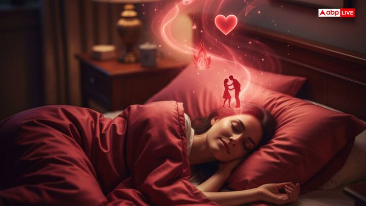 लाल रंग प्रेम और जुनून से जुड़ा है, इसलिए ऐसा माना जाता है कि सपने में लाल कपड़े का दिखना, एक भावुक रिश्ते में प्रवेश करने या अपनी भावनाओं के प्रति उत्साहित महसूस करने का संकेत हो सकता है.