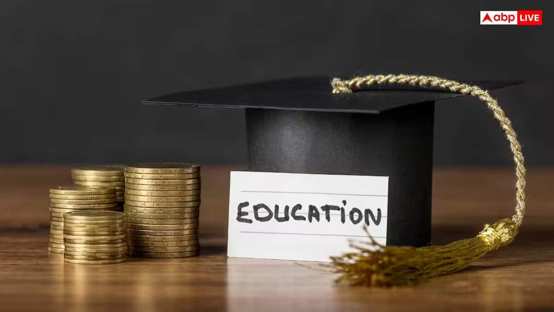 education loan interest rates sbi hdfc pnb bob canara bank comparison know details in telugu Education Loan Interest Rates:ఉన్నత చదువుల కోసం లోన్‌ ట్రైన్ చేస్తున్నారా? ఏ బ్యాంకు ఏ వడ్డీ రేటుకు ఎడ్యుకేషన్ లోన్ ఇస్తుంది?