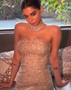 Khushi Kapoor's glamorous looks : खुशी कपूरचे जबरदस्त लुक्स प्रत्येक आउटफिटमध्ये ग्लॅमर आणि ग्रेसचा मिलाफ!