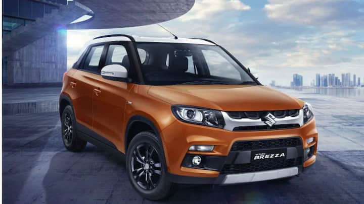 किंमतीच्या बाबतीत, टाटा नेक्सॉन मारुती ब्रेझापेक्षा थोडी स्वस्त आहे. नेक्सॉनची सुरुवातीची एक्स-शोरूम किंमत ₹7.32 लाख आहे, तर ब्रेझाची किंमत ₹8.26 लाखांपासून सुरू होते.