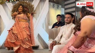 दूल्हे को किस कर डांस फ्लोर पर चढ़ गई मोटी लड़की, लगाए जोरदार ठुमके, यूजर्स पूछने लगे- ऐसी क्या थी मजबूरी भाई?
