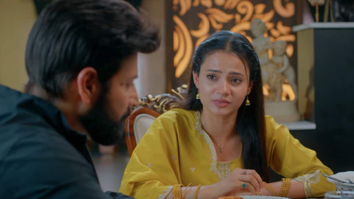 Chinni Serial Today November 6th: చిన్ని సీరియల్: దేవాతో మధు రహస్యంగా ఏం మాట్లాడింది? మ్యాడీ మధుని కొట్టడానికి కారణమేంటి?