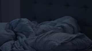 Shocking Revelation: ਬੈੱਡ 'ਤੇ ਪਈ ਸੀ ਮਸ਼ਹੂਰ ਅਦਾਕਾਰਾ, ਫਾਇਦਾ ਉਠਾਉਣ ਲਈ ਕਮਰੇ 'ਚ ਆਇਆ ਨਿਰਦੇਸ਼ਕ; ਫਿਰ ਹੋਇਆ ਉਹ ਜਿਸ ਨਾਲ ਉੱਡੇ ਸਭ ਦੇ ਹੋਸ਼...