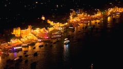 In Pics: देव दीपावली पर लाखों दीयों की रोशनी से जगमगा उठे काशी के घाट, भव्यता देख मंत्रमुग्ध हुए श्रद्धालु