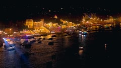 In Pics: देव दीपावली पर लाखों दीयों की रोशनी से जगमगा उठे काशी के घाट, भव्यता देख मंत्रमुग्ध हुए श्रद्धालु