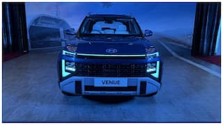 Hyundai Venue : హ్యుందాయ్ వెన్యూకి పోటీగా వస్తున్న 5 కొత్త SUVలు, మరింత అడ్వాన్స్డ్‌గా ఫీచర్స్‌!