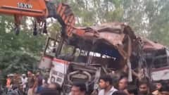 4 Killed, 21 Injured In Head-On Collision Between Bus, Tanker In UP's Hathras