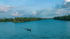 इन नदियों में पानी के साथ बहता है सोना, कोई भी निकालकर बन सकता है रईस?