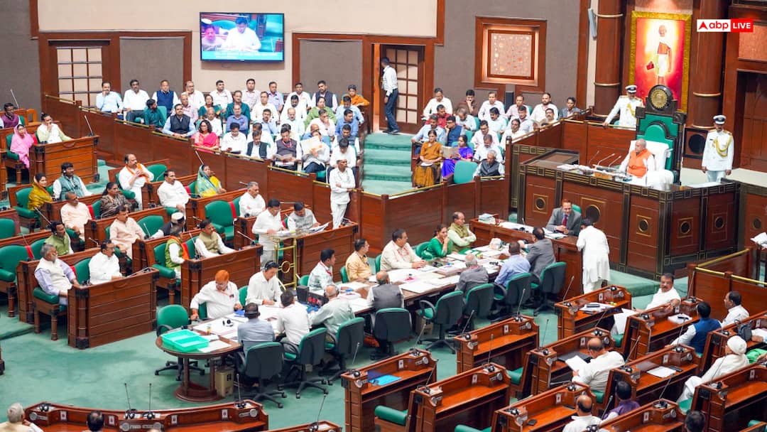 MP MLAs Salary Hike Committee Formed for Wage and Allowance Increase ANN मध्य प्रदेश में विधायकों की सैलरी बढ़ाने की तैयारी, अभी कितना मिलता है वेतन?